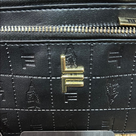 London Fog Collection Embossed Wristlet Clutch Double Pouch Black & Gold NWT - Picture 8 of 15